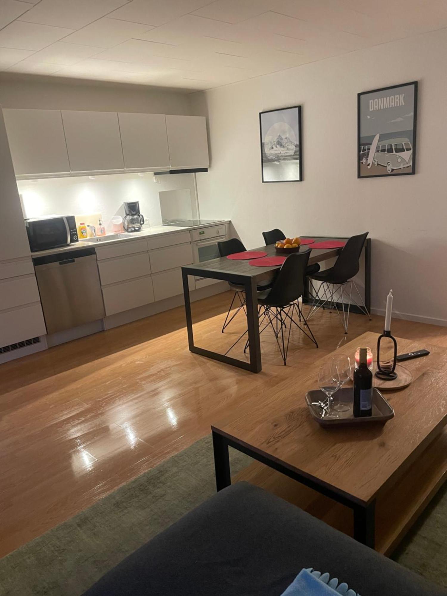 2 Bedroom Apartment Near The Sea 齐斯维勒莱厄 外观 照片